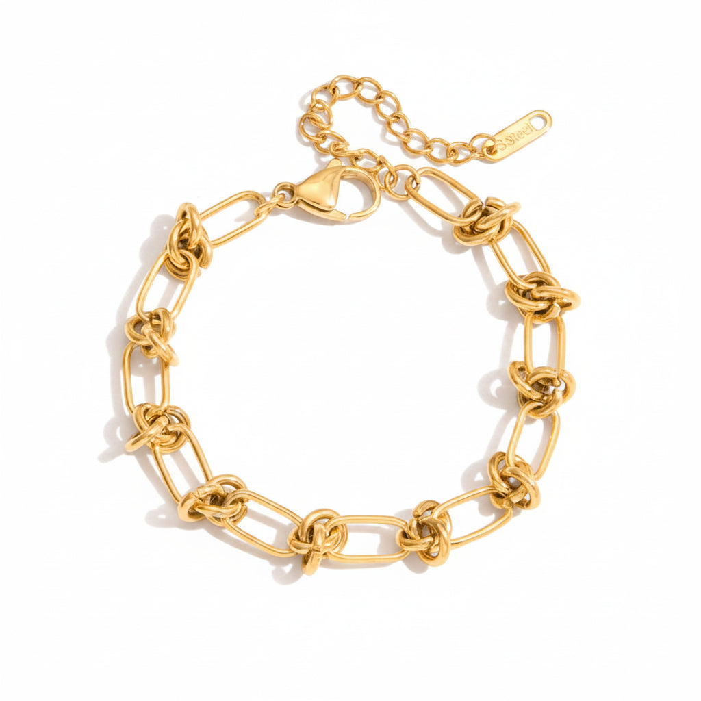Little Bold Chain Bracelet