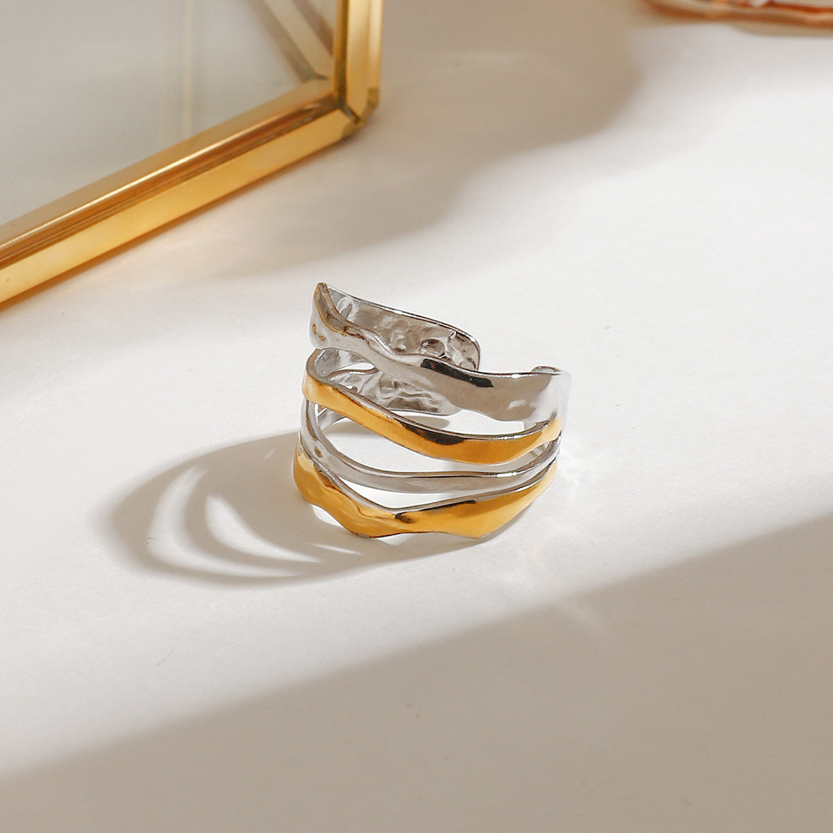 Annie Ring