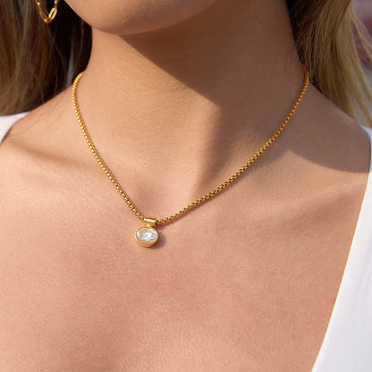 Jingqiao Classic Style 18K Stainless Steel Egg-Shaped Zircon Pendant Necklace for Women, High-End Cross-border Accessory, Niche Design