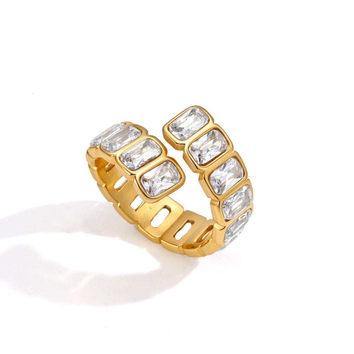 Jingqiao titanium steel zircon ring, niche high-end hand accessory, color-resistant ring, stainless steel 18k gold cross-border accessory