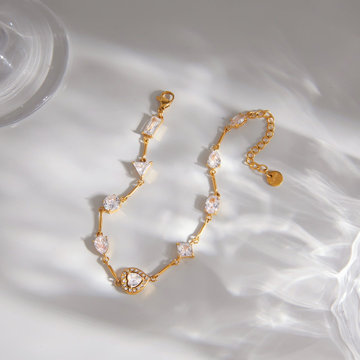 Jingqiao Cross-border Heart-Shaped Zircon Titanium Steel Bracelet for Women, Light Luxury High-End Bracelet, Stainless Steel 18k Gold Jewelry, Niche Accessory