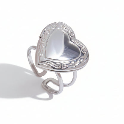 Love Photo Box Ring