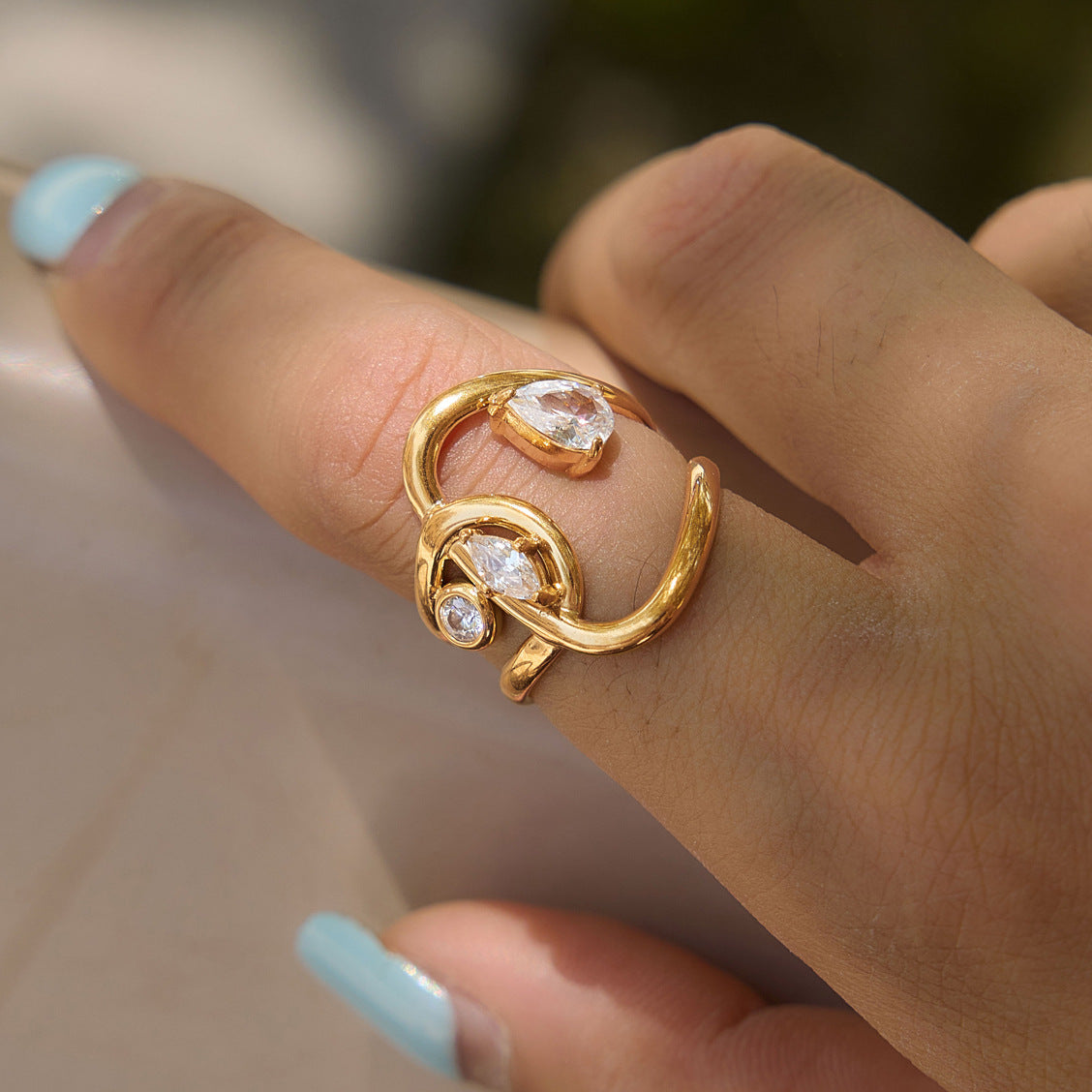 Jingqiao zircon ring, niche high-end feel, titanium steel color-resistant hand ornaments, INS women's stainless steel cross-border jewelry wholesale