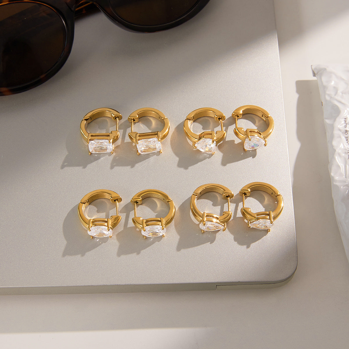 Livi Earrings