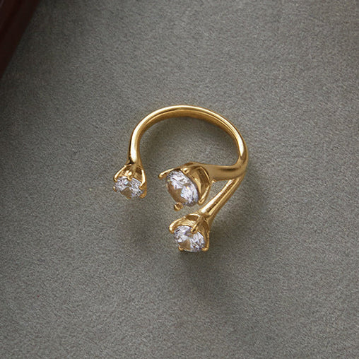 Classic style with a quiet and charming design, 16K gold stainless steel with white zircon and asymmetrical branch opening, adjustable ring