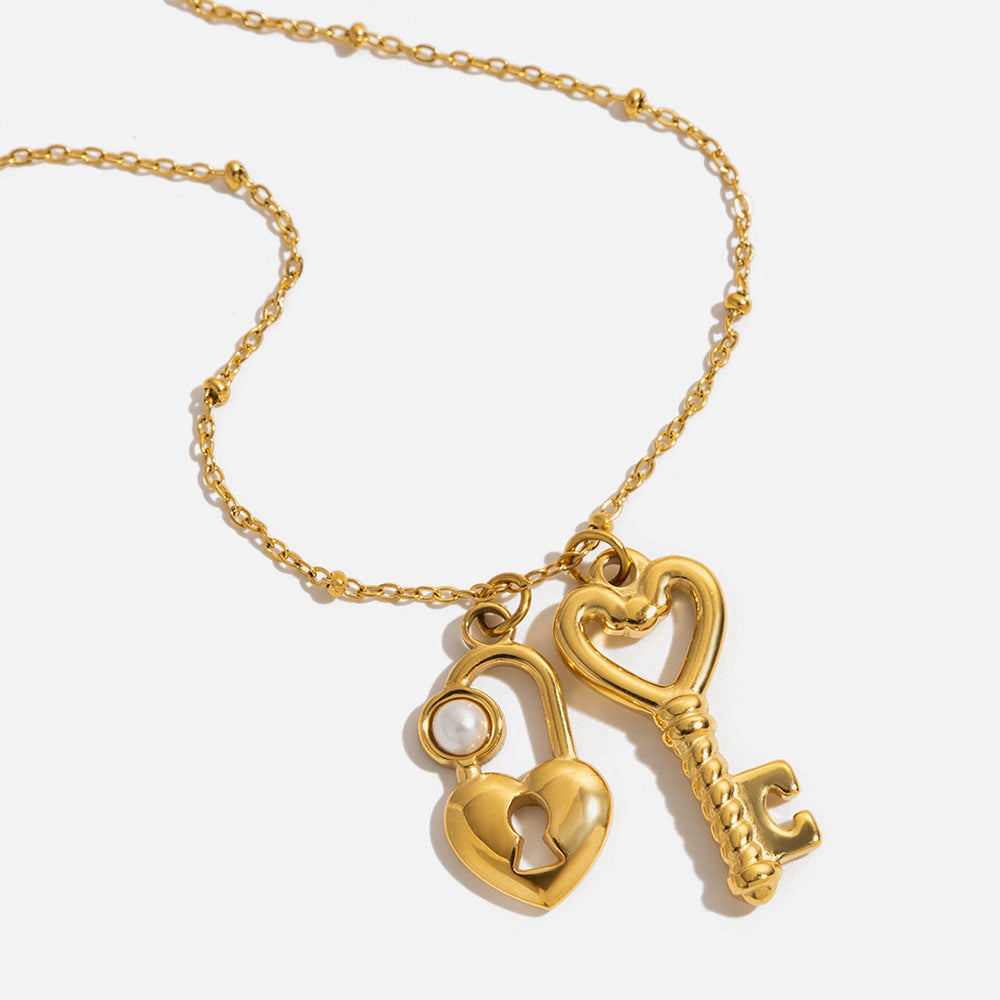Jingqiao Minimalist Style 18K Gold Stainless Steel Acrylic Pearl Heart Lock Heart Key Pendant Beaded Chain Necklace