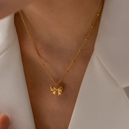 European and American cross-border fashion, high-end, versatile, exquisite light luxury, European and American 18K gold stainless steel bead chain butterfly pendant necklace