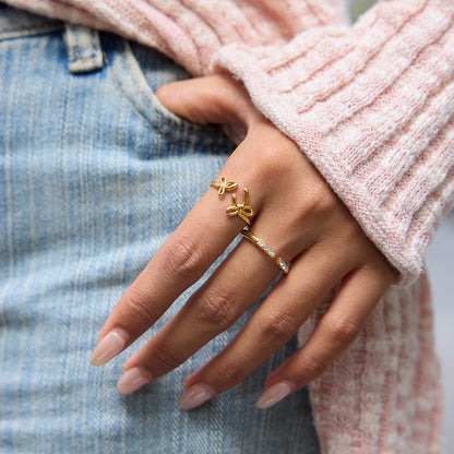 Two Ribbon Ring