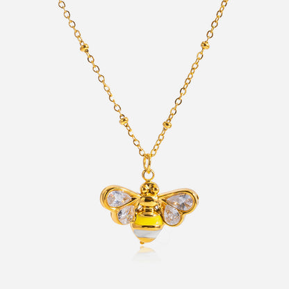 Jingqiao sweet style stainless steel zircon oil-dripping bee necklace accessory for women's autumn and winter, titanium steel color-resistant cross-border accessory