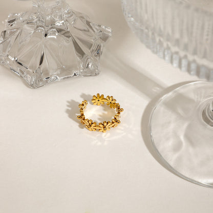 Jingqiao Design 18K Gold Stainless Steel Daisy Flower Ring, Trendy Versatile Fashion Accessories Versatile Wholesale