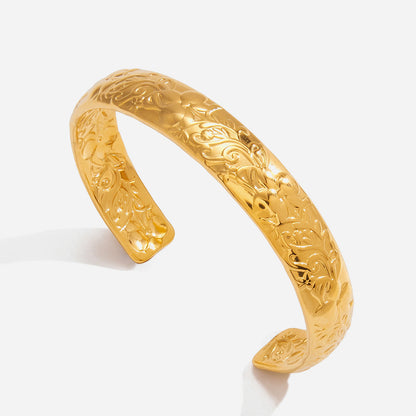 Floral Pattern Bracelet