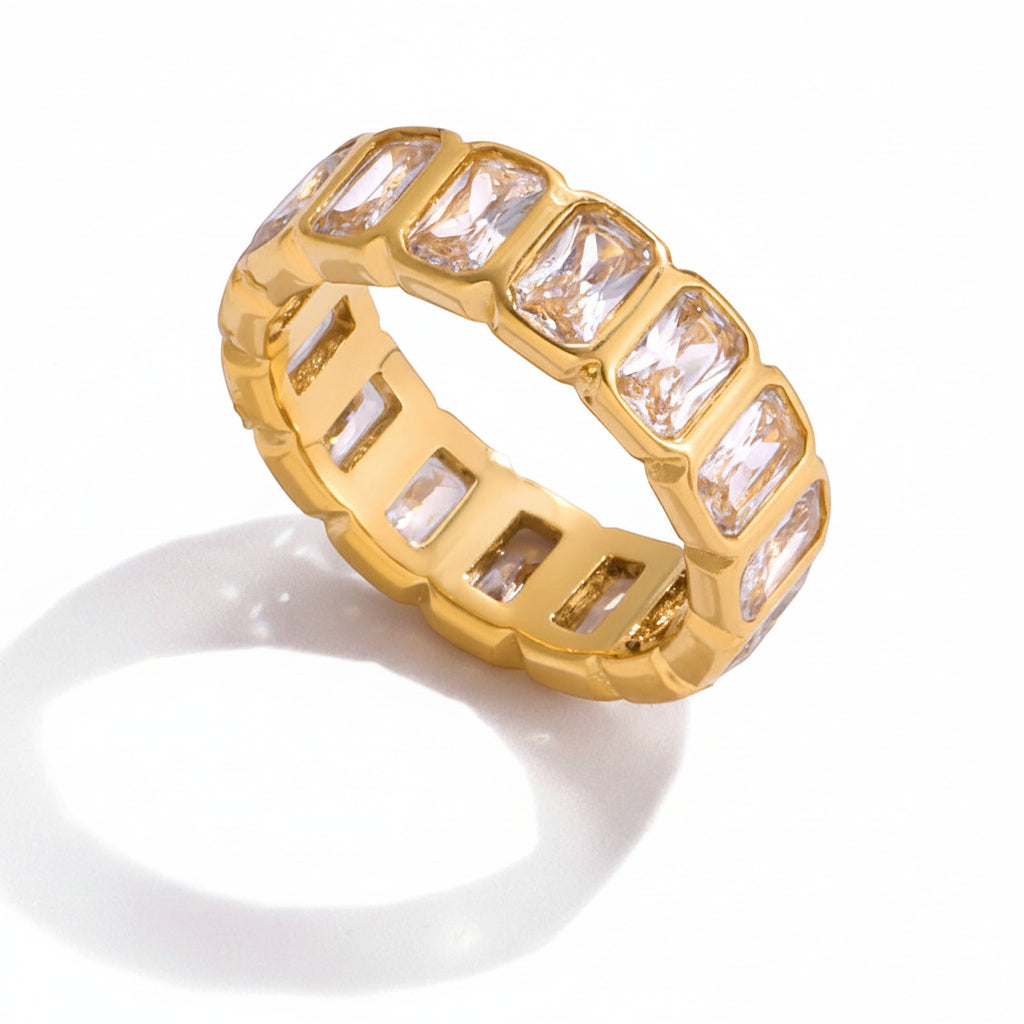 Sparkling Ring