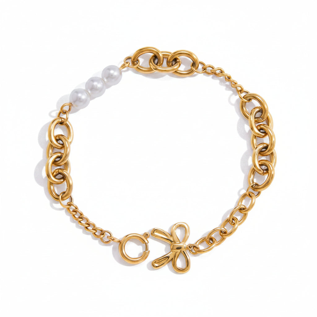 Heart Buckle Bracelet