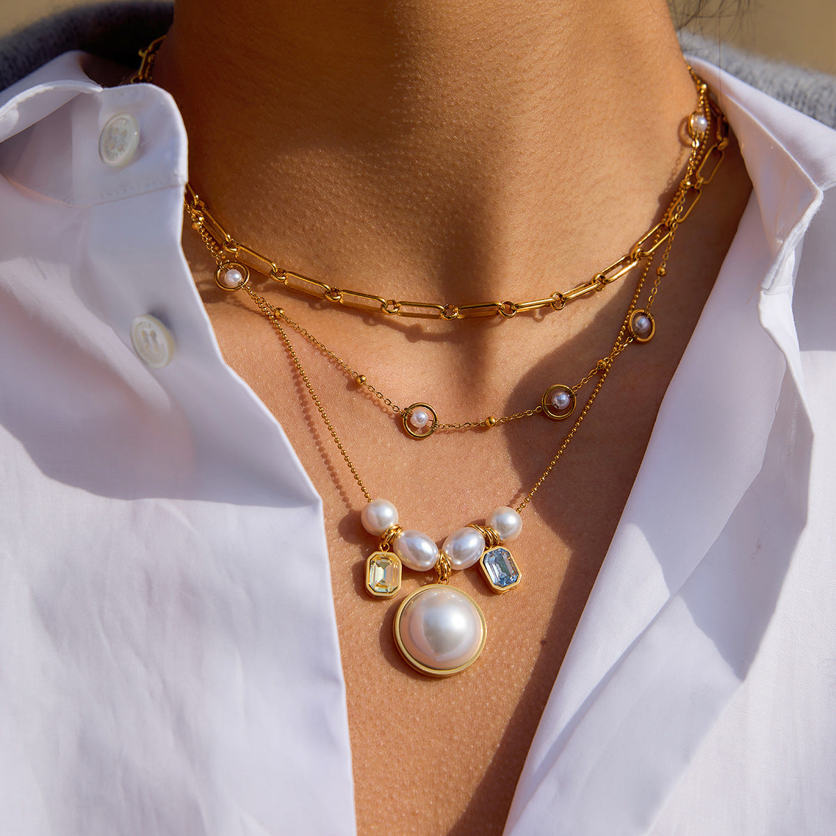 Lia Pearl Necklace