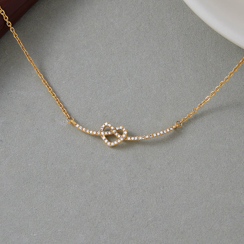 Jingqiao Classic Style 18K Gold Stainless Steel White Diamond Heart Knot Smiley Face Necklace Accessory Women's Jewelry Cross-border Accessory