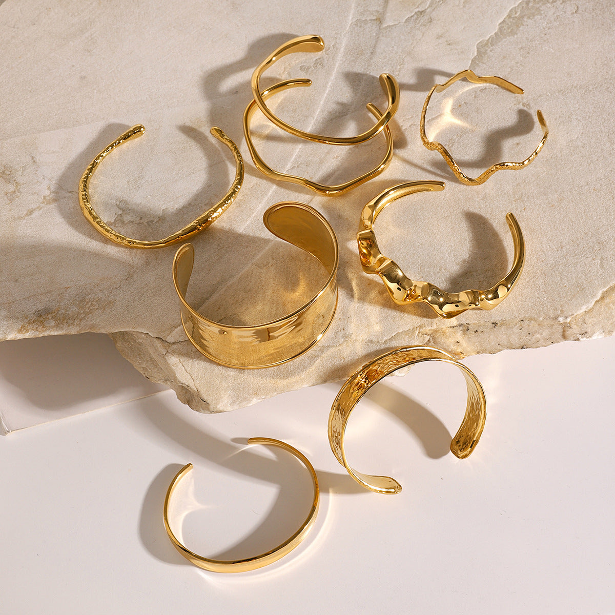 Wavy Bracelet