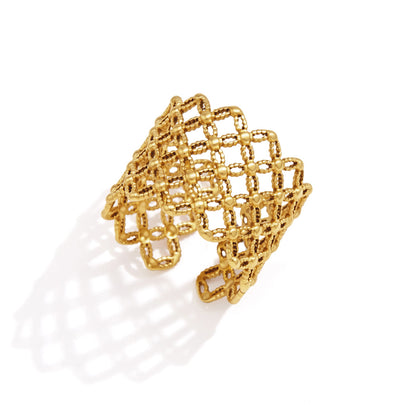 Jingqiao Hollow Open Ring, Niche High-End Band, Titanium Steel Fading Jewelry, Women's Stainless Steel Cross-border Ring