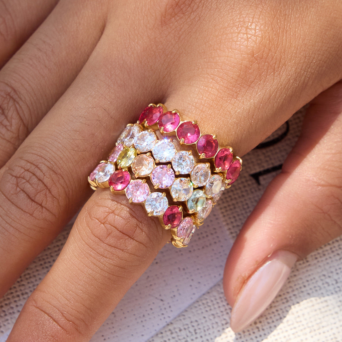 Round Berry Ring