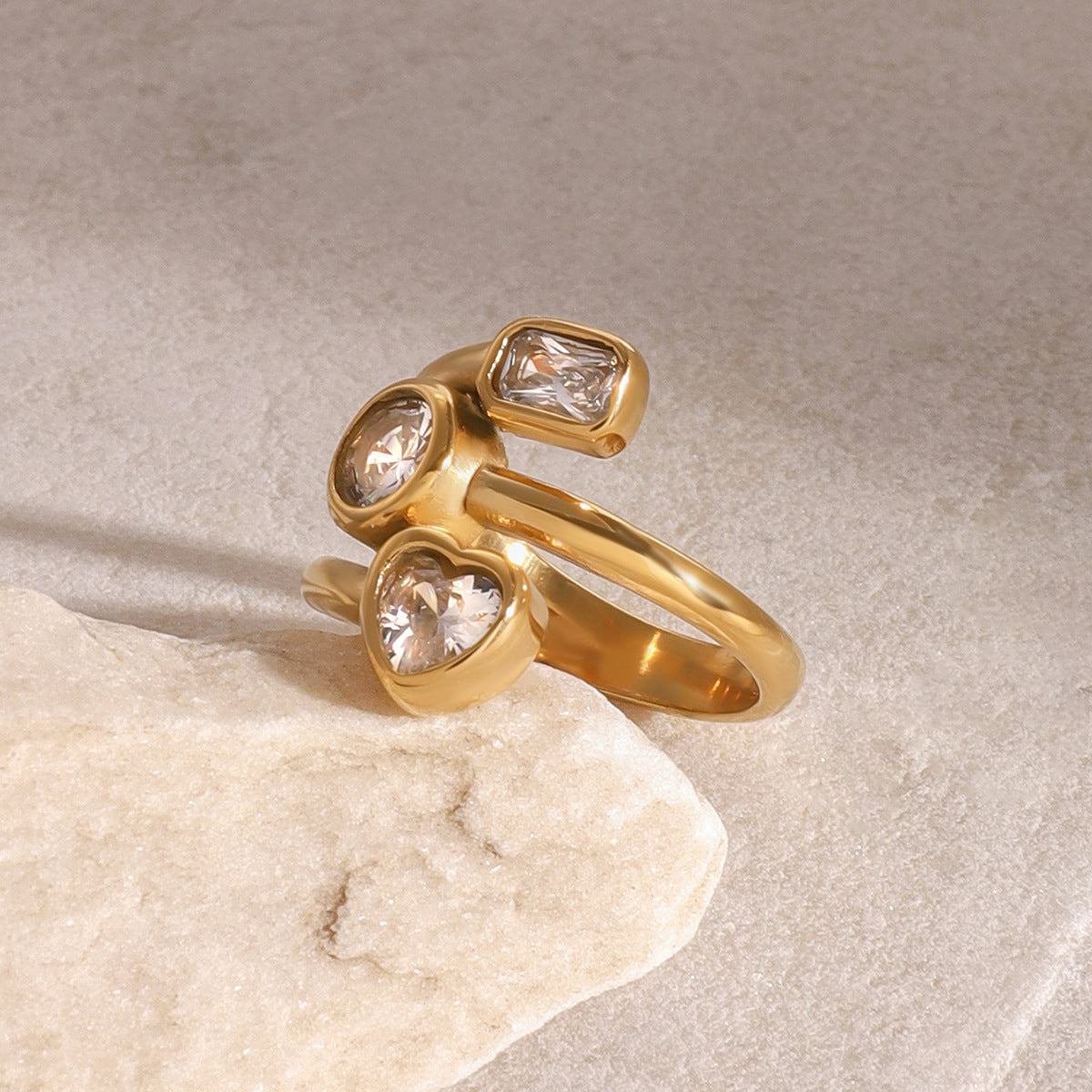 Quiet design, temperament does not fade, 18k gold stainless steel gold three-layer love round square zircon ring
