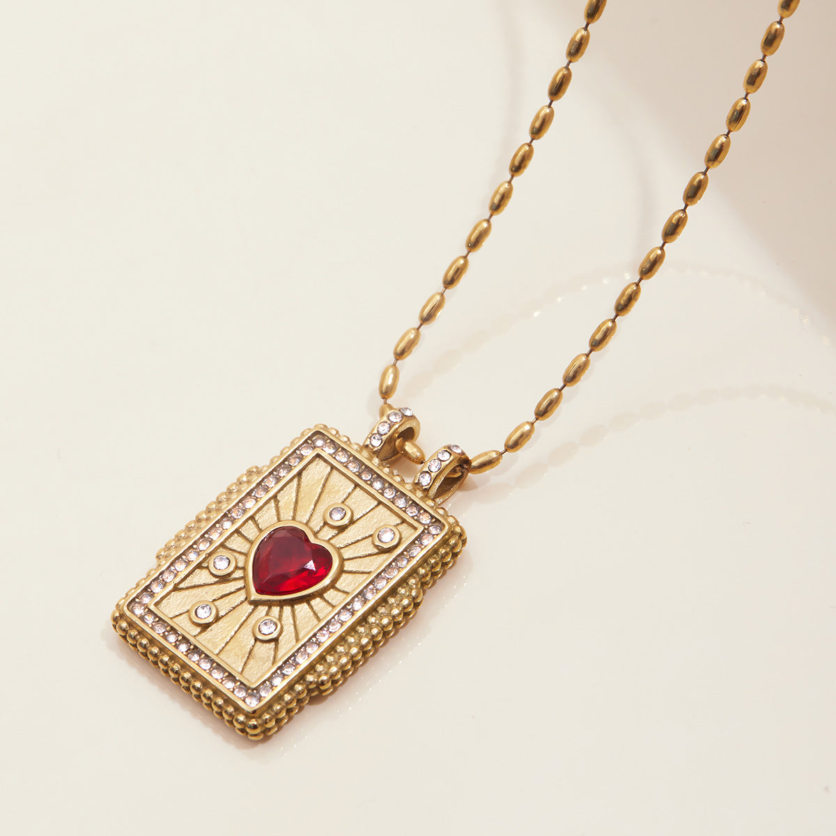 Jingqiao Design vintage style 18K gold stainless steel red heart-shaped zircon tower pendant stainless steel necklace accessory